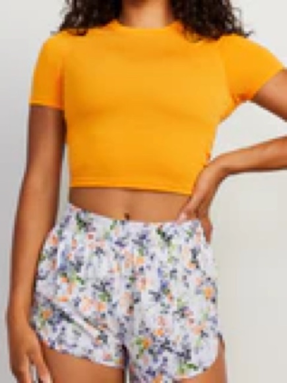 Stori marigold radiate baby tee small